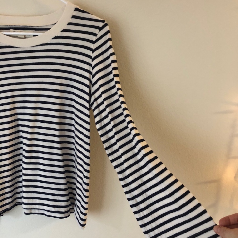 Striped Sweater/pull over! - Picture 2 of 3